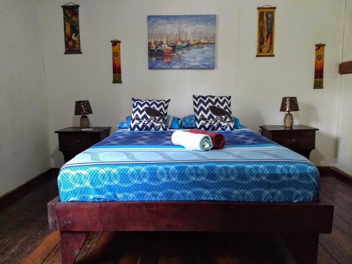 Sunset Chill Out Bed & BreakfastSámara エクステリア 写真